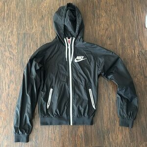 Nike Windbreaker Women’s Size Small